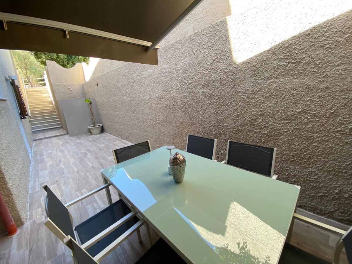 Vila Casa Teresa Porto Pino Exteriér fotografie