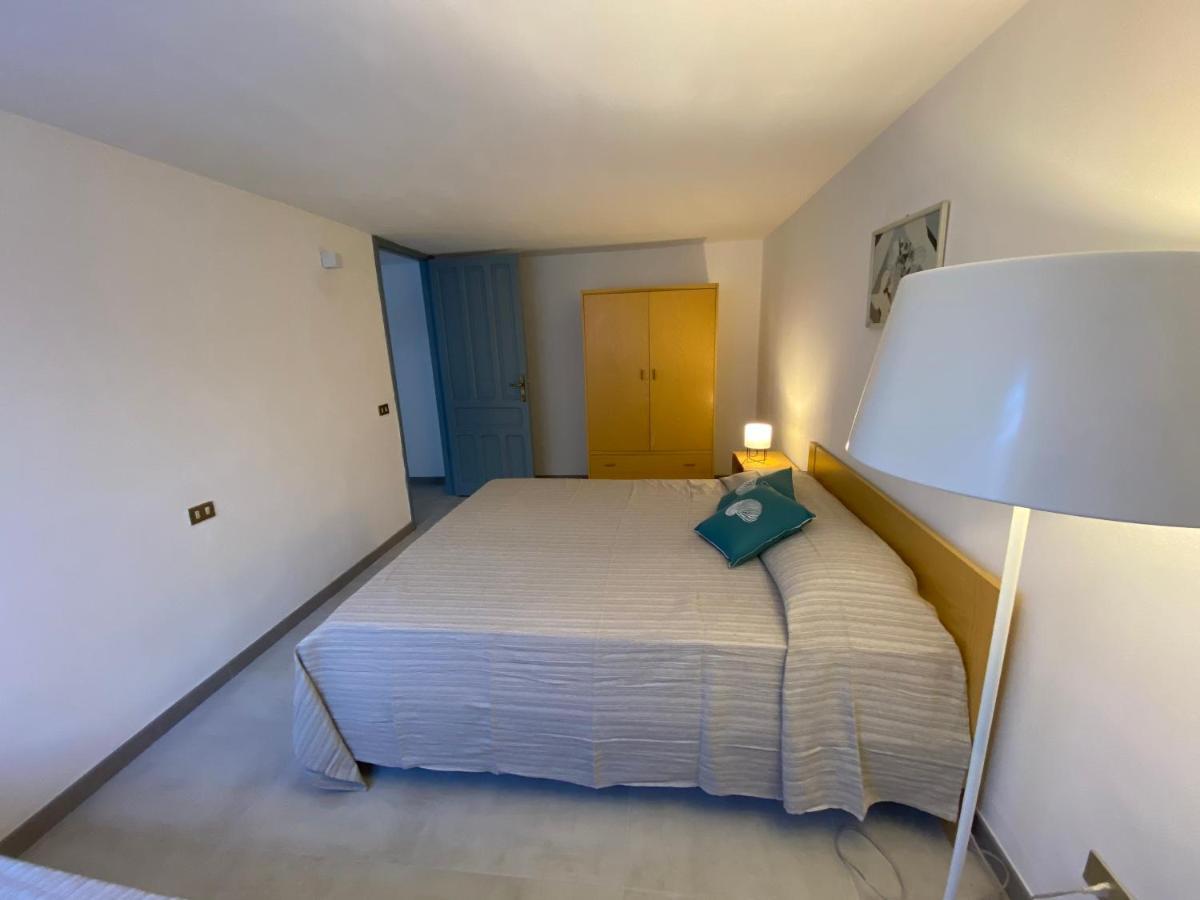Vila Casa Teresa Porto Pino Exteriér fotografie