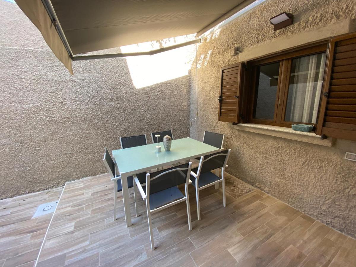 Vila Casa Teresa Porto Pino Exteriér fotografie